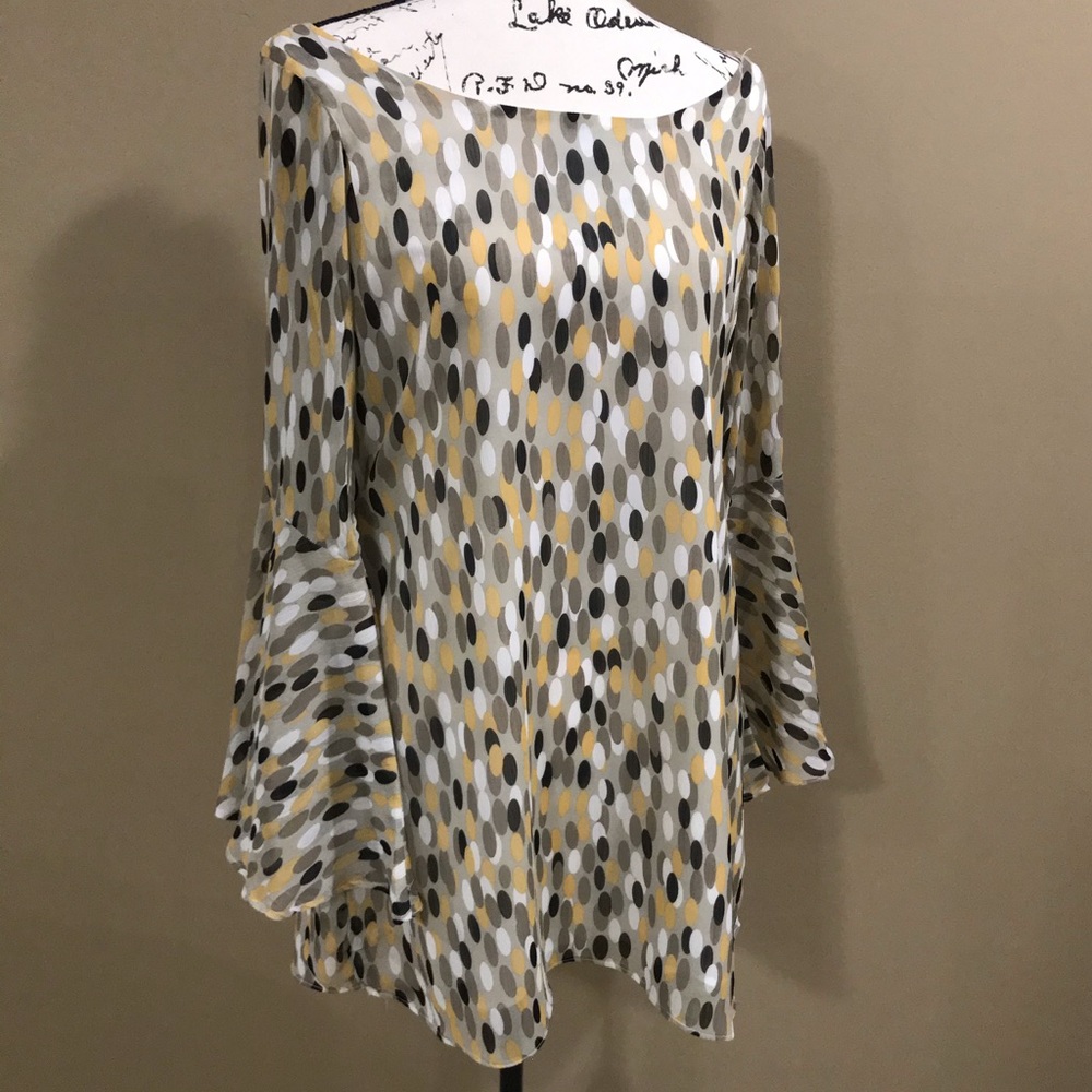 NWT Boutique | Bell Sleeve Dress 👗